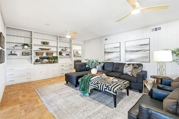 $354,900 | 1200 East 13th Street, Sweetwater, TX 79556