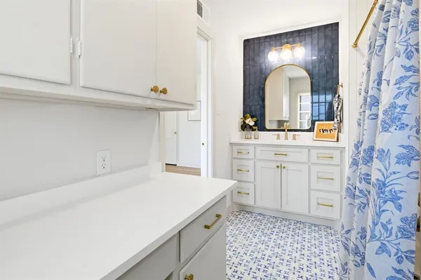 $354,900 | 1200 East 13th Street, Sweetwater, TX 79556