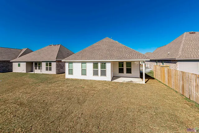 $2,300 | 41401 Cozy Way, Gonzales, LA 70737