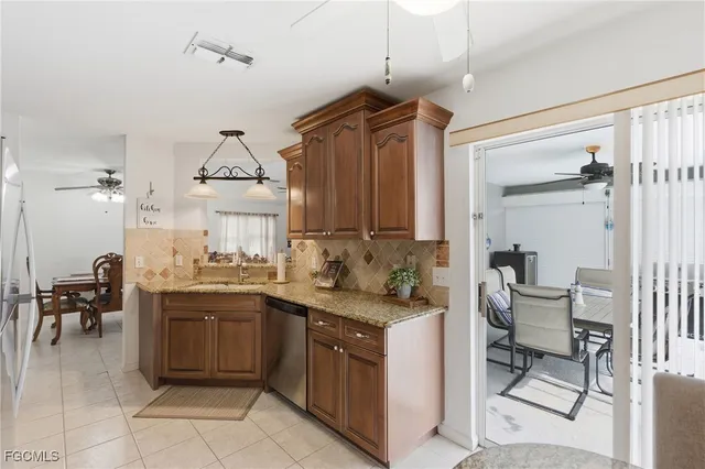 $369,900 | 1212 Southwest 13th Street, Cape Coral, FL 33991