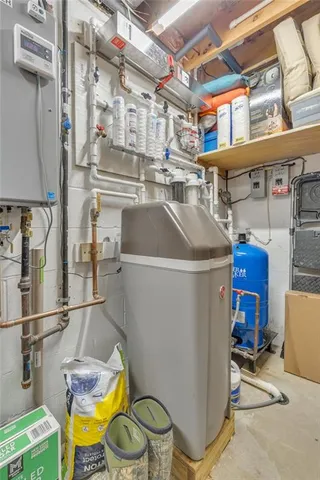 $410,000 | 750 Old Millcreek Road, Hookstown, PA 15050