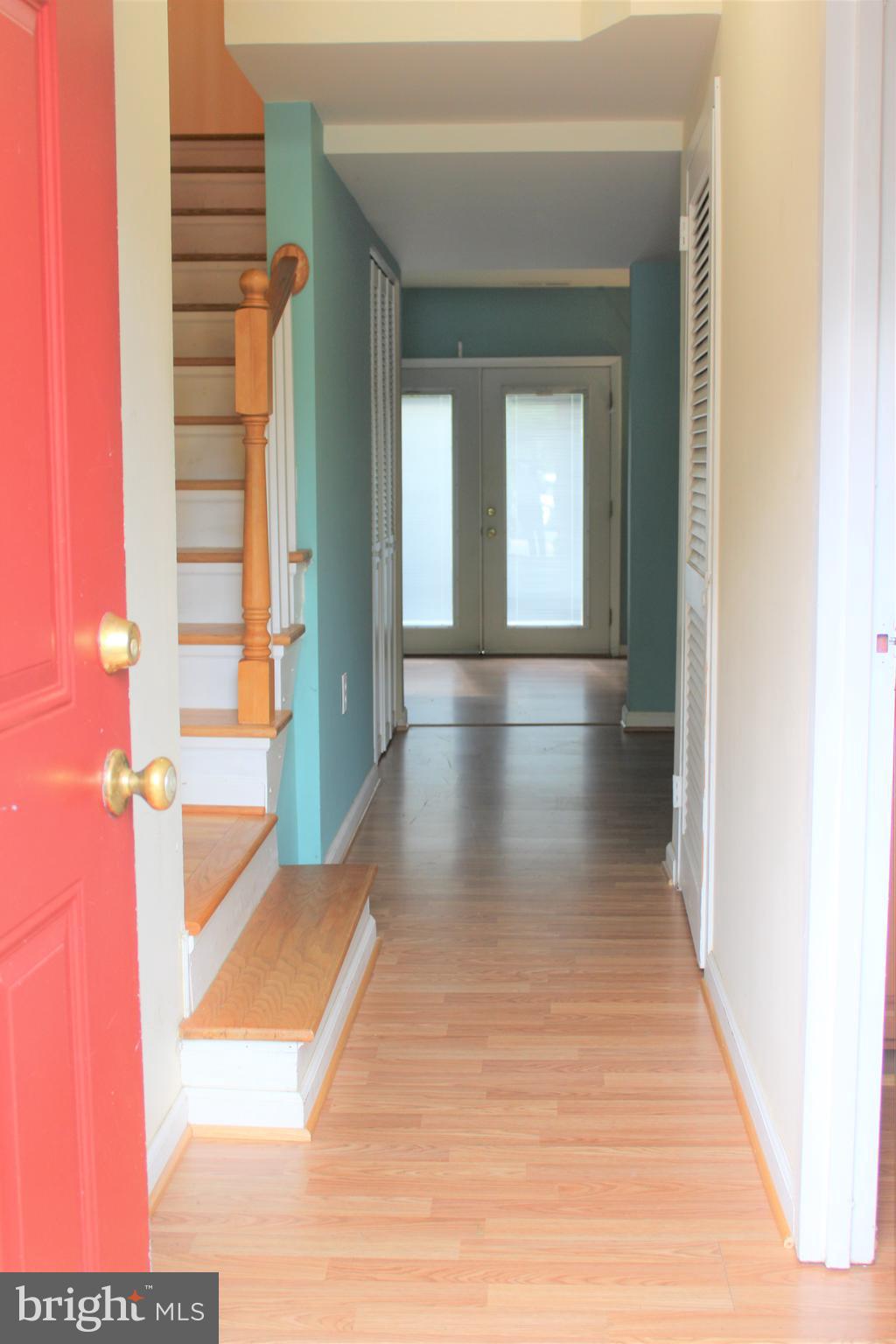 9607 Horizon Run Road, Unit 3D Montgomery Village, MD 20886 - Photo 4 of 30 Foyer