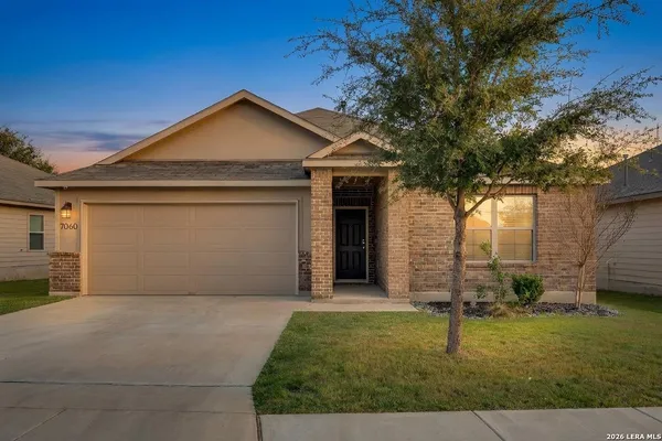 $300,000 | 7060 Rimwood Street, Live Oak, TX 78233