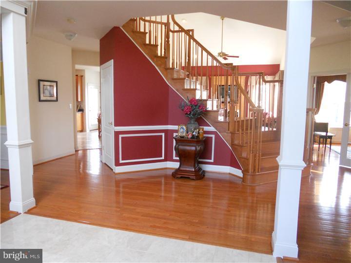 22 Castleton Lane Moorestown, NJ 08057 - Photo 6 of 24 Gallery Image 6