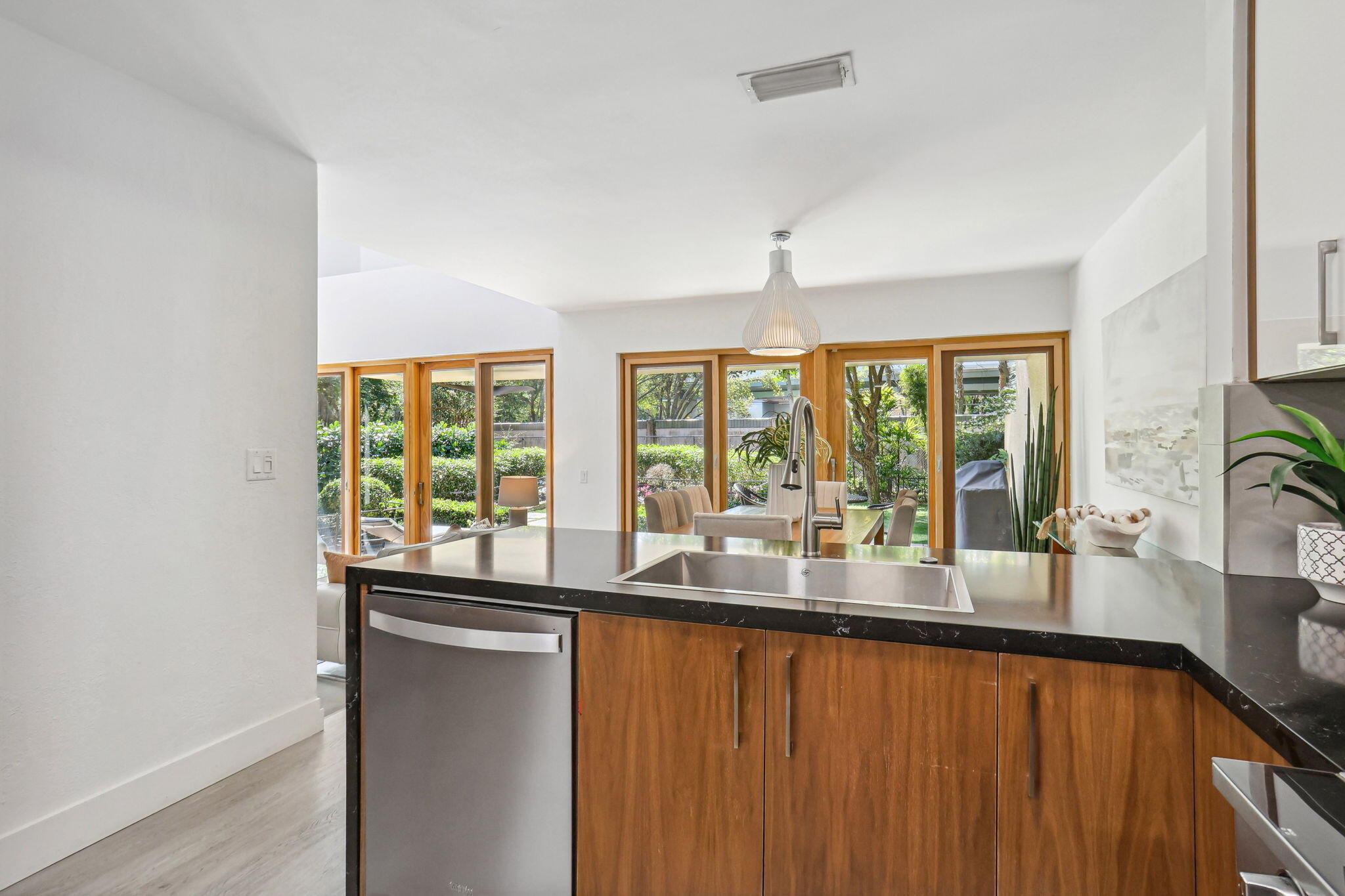 706 St Albans Drive Boca Raton, FL 33486 - Photo 13 of 54 49-web-or-mls-0E2A0750