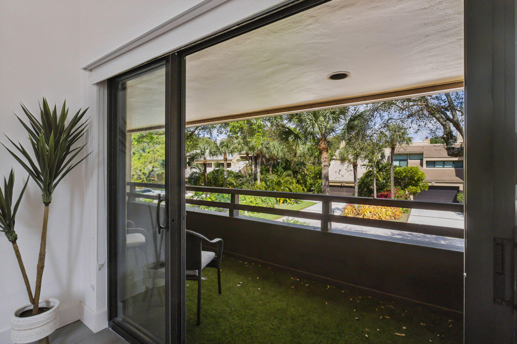 706 St Albans Drive Boca Raton, FL 33486 - Photo 43 of 54 34-web-or-mls-0E2A0815
