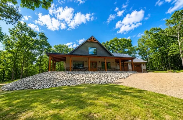 $499,999 | 2120 Highway 412 West W Linden Tn 37096 West, Linden, TN 37096