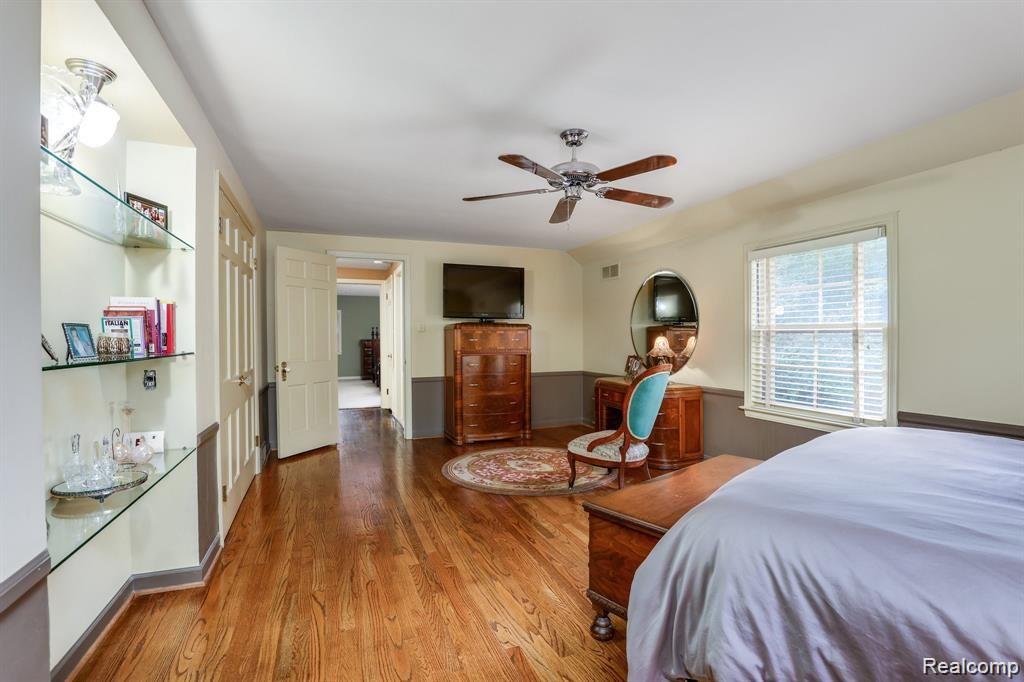 31241 Lahser Road Beverly Hills, MI 48025 - Photo 32 of 65