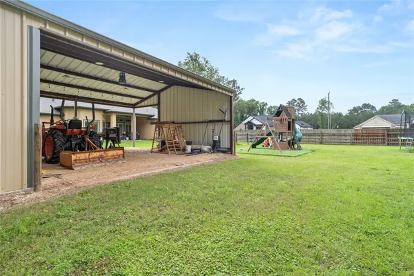 $599,900 | 17130 Paluxy Court, Splendora, TX 77372