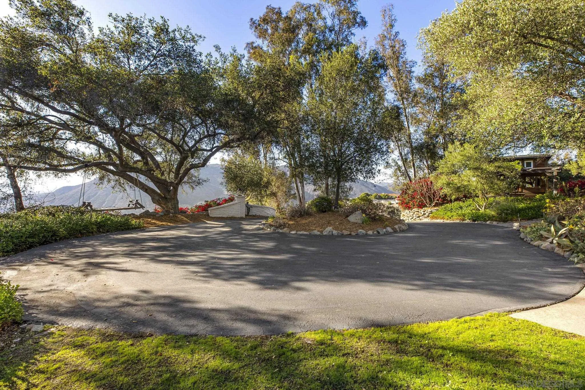 2825 Vista Del Rio Fallbrook, CA 92028 - Photo 53 of 55