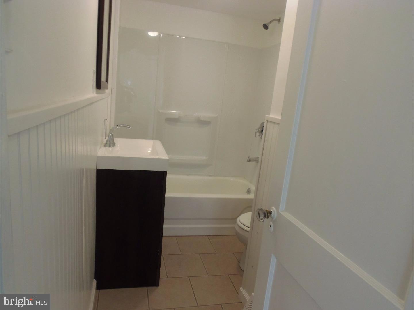 17 Harvard Avenue Westville, NJ 08093 - Photo 12 of 15 Bathroom