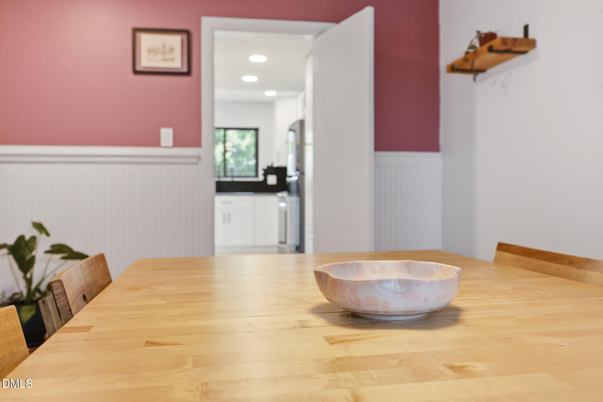 5019 Tall Pines Court Raleigh, NC 27609 - Photo 8 of 30