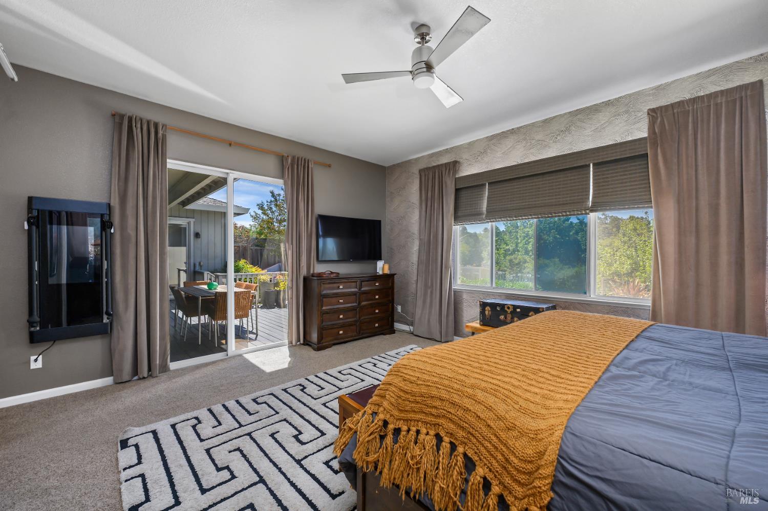5696 Evening Way Santa Rosa, CA 95409 - Photo 15 of 30