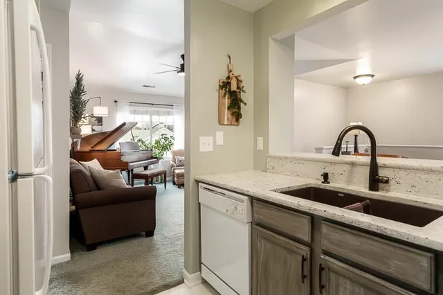 $165,000 | 6339 Commonwealth Drive, Loves Park, IL 61111