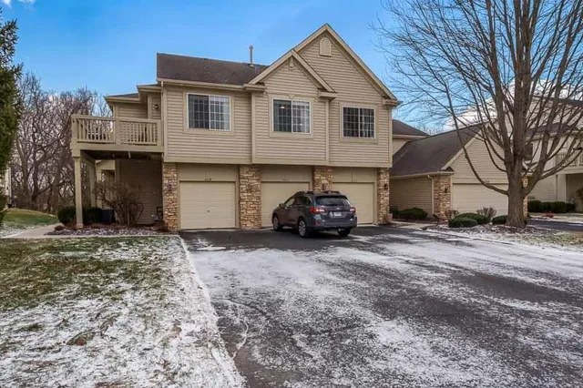 $165,000 | 6339 Commonwealth Drive, Loves Park, IL 61111