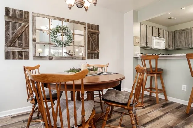 $165,000 | 6339 Commonwealth Drive, Loves Park, IL 61111