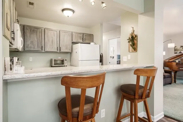 $165,000 | 6339 Commonwealth Drive, Loves Park, IL 61111