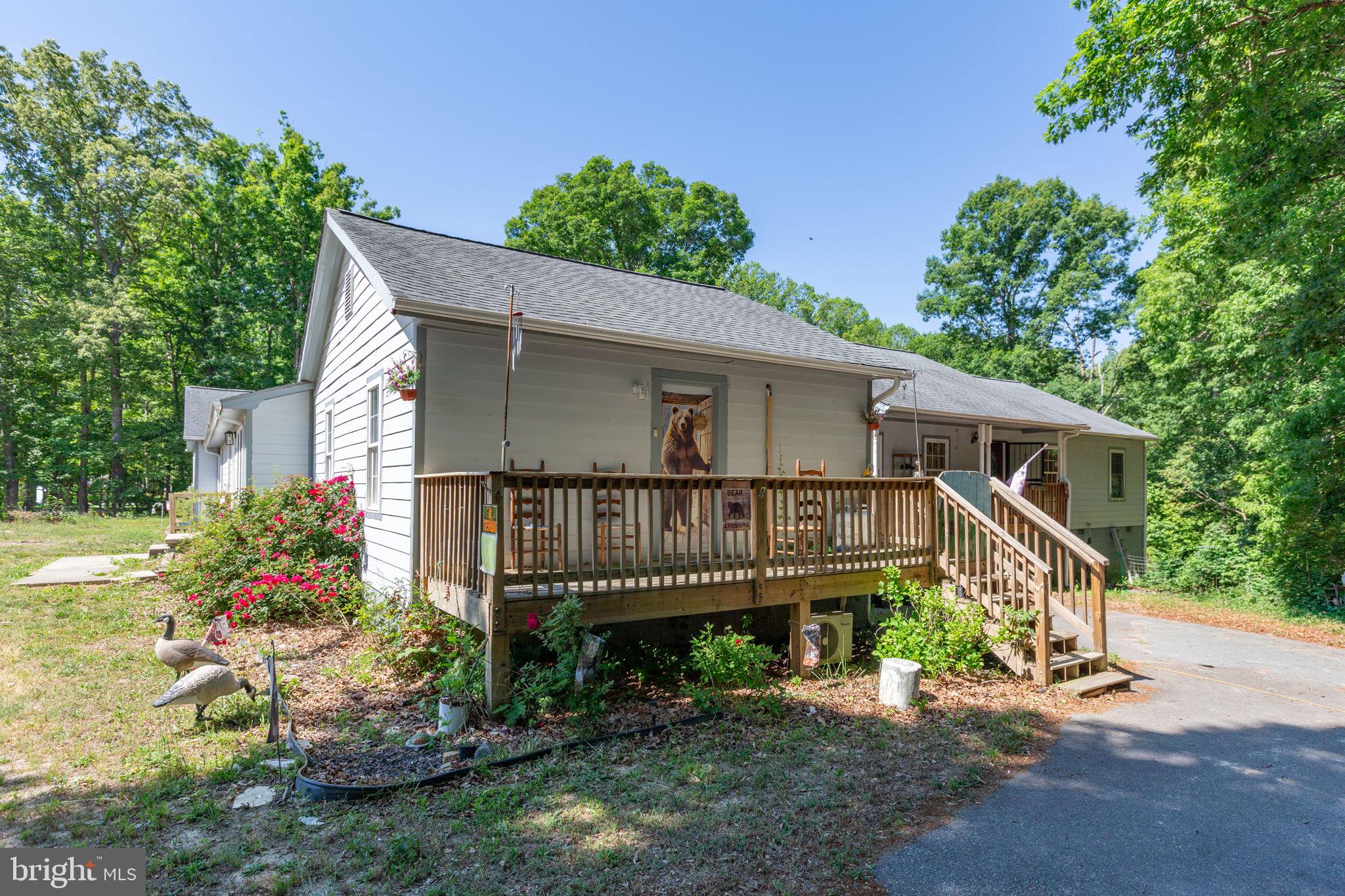 5942 Stanfield Road Spotsylvania, VA 22551 - Photo 4 of 83
