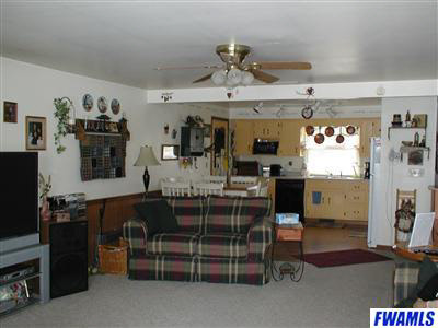 209 South Taylor Road Garrett, IN 46738 - Photo 11 of 14 Gallery Image 11