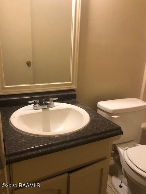 109 Rue Royale, Unit A Lafayette, LA 70507 - Photo 11 of 13 Full Bath