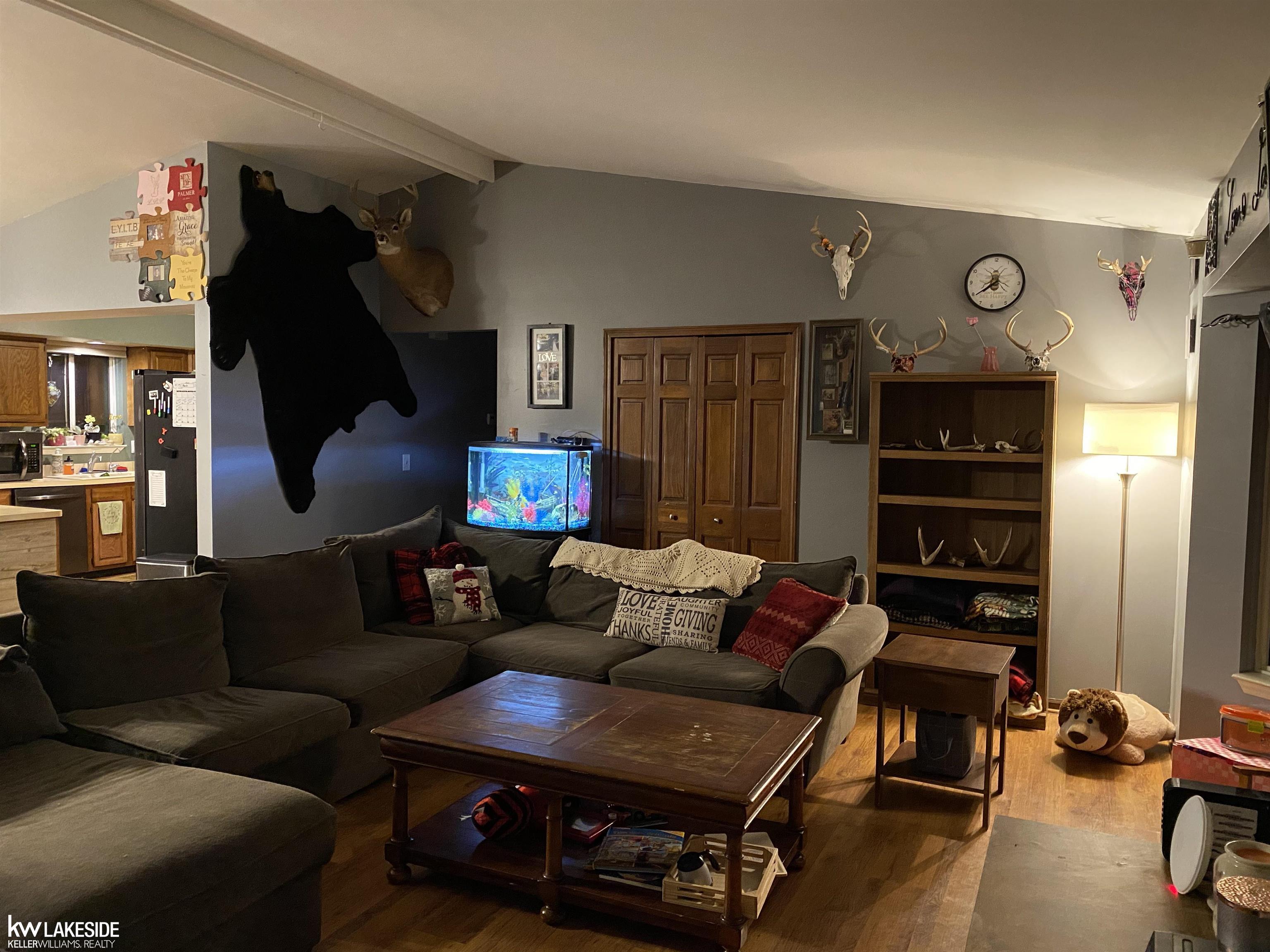 3035 Breen Road Emmett, MI 48022 - Photo 5 of 41 50103153-4.JPG