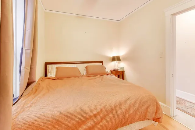 $875,000 | 2245 West Giddings Street, Chicago, IL 60625