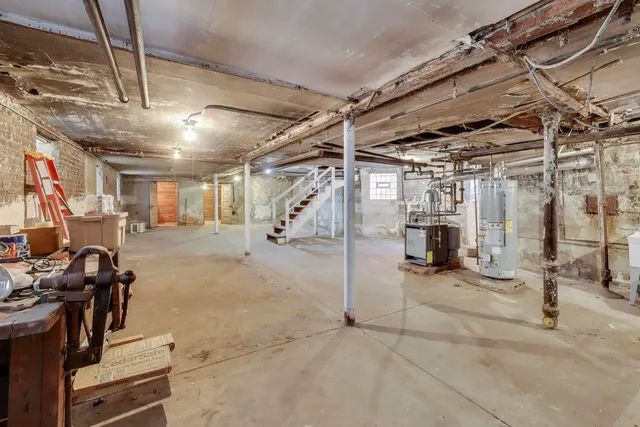 $875,000 | 2245 West Giddings Street, Chicago, IL 60625