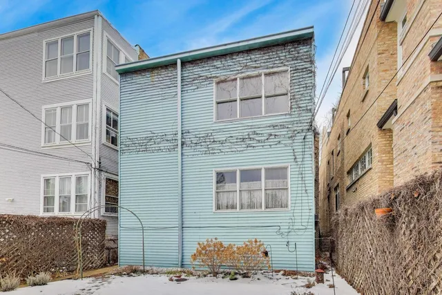 $875,000 | 2245 West Giddings Street, Chicago, IL 60625