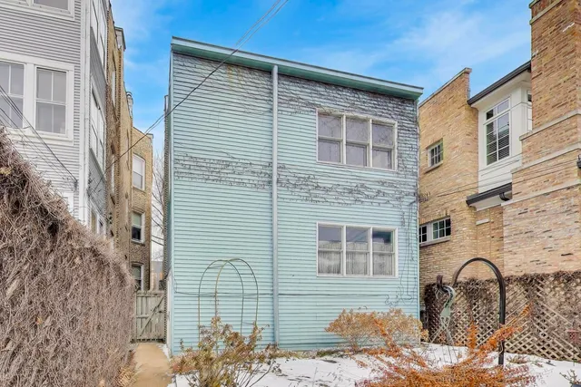 $875,000 | 2245 West Giddings Street, Chicago, IL 60625