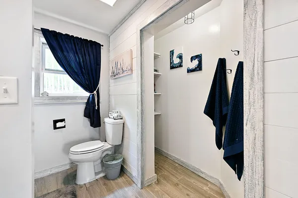 $649,500 | 3756 North Shore Road, La Pointe, WI 54850