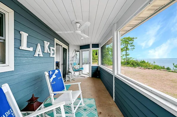 $649,500 | 3756 North Shore Road, La Pointe, WI 54850