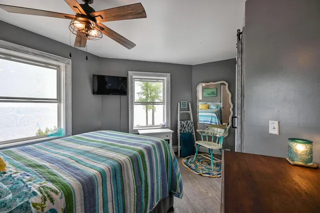 $649,500 | 3756 North Shore Road, La Pointe, WI 54850