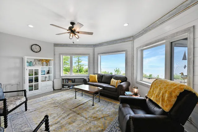 $649,500 | 3756 North Shore Road, La Pointe, WI 54850