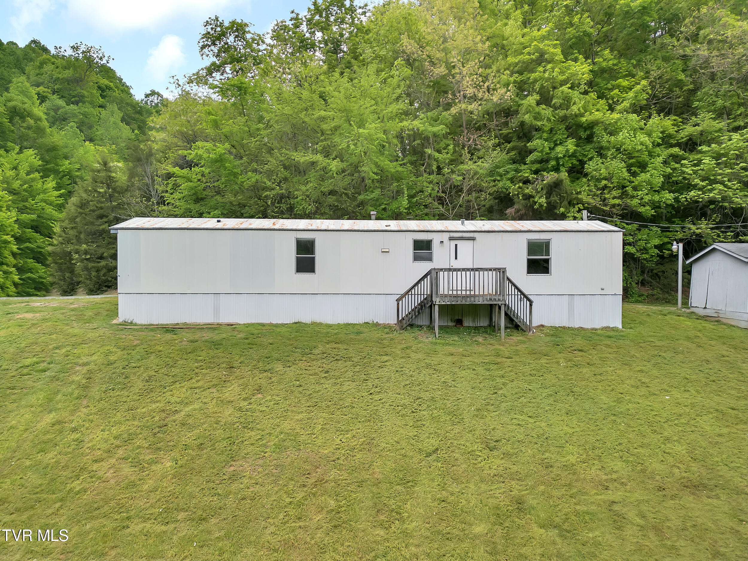 473 Lautner Road Bulls Gap, TN 37711 - Photo 12 of 25 1_01