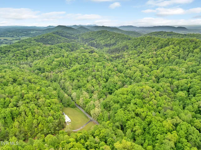$200,000 | 473 Lautner Road, Bulls Gap, TN 37711