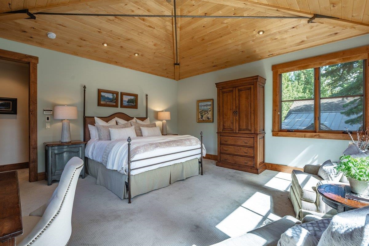1753 Grouse Ridge Road Truckee, CA 96161 - Photo 13 of 28 Gallery Image 13