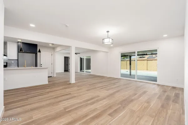 $419,999 | 3836 West Myrtle Avenue, Phoenix, AZ 85051