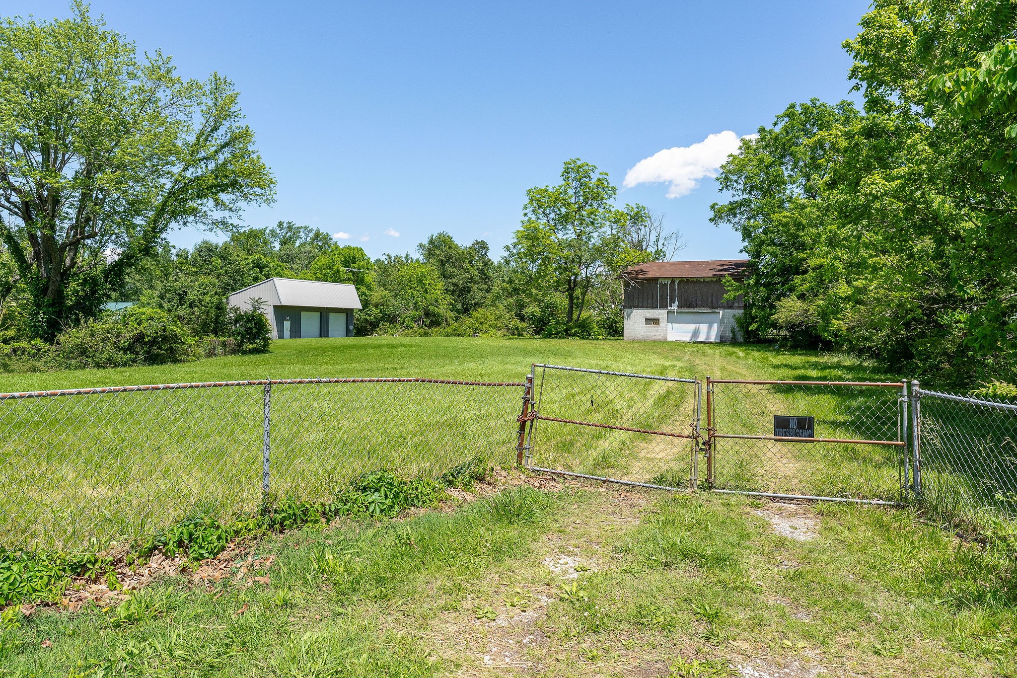 214 5th Avenue South Baxter, TN 38544 - Photo 20 of 20 a view of a backyard
