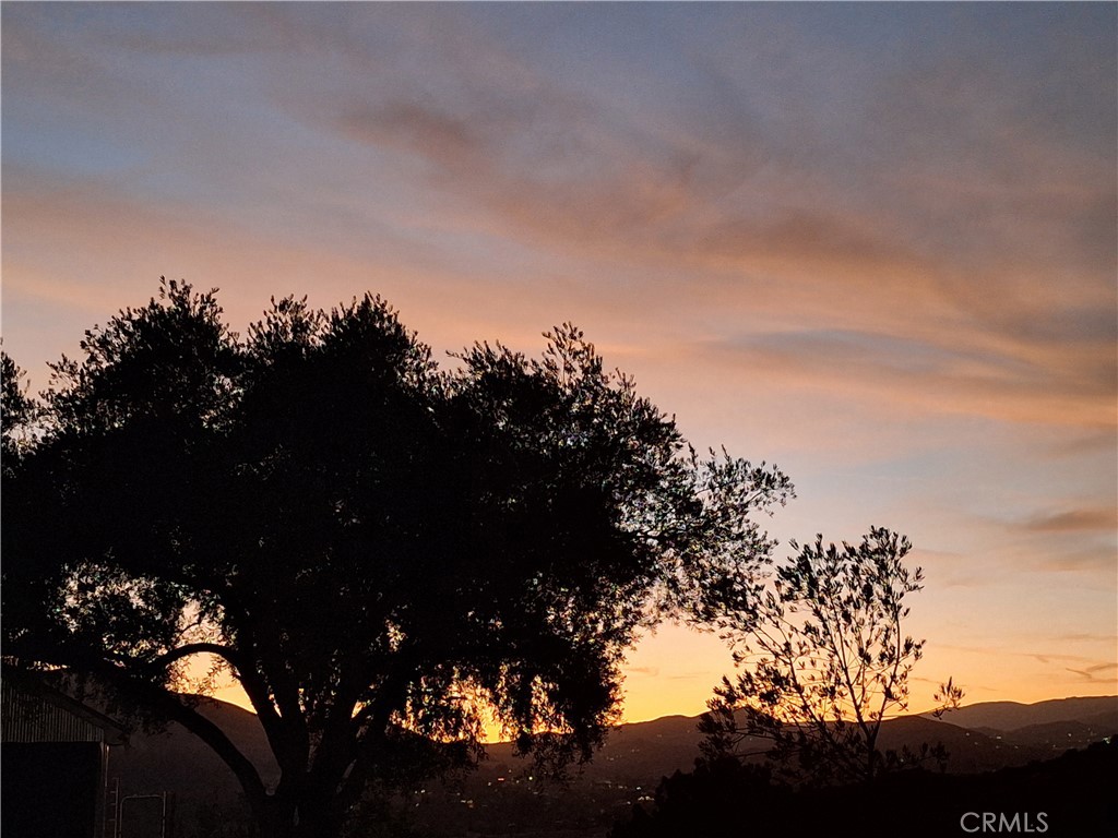 31312 Indian Oak Road Acton, CA 93510 - Photo 44 of 48 Sunset from front side