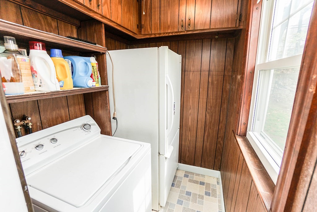 45 Redlands Road Boston, MA 02132 - Photo 7 of 41 a utility room with dryer and washer