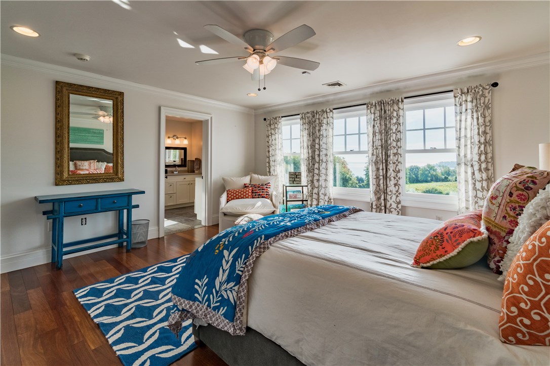 136 Eastover Road Portsmouth, RI 02871 - Photo 21 of 37 Gallery Image 21