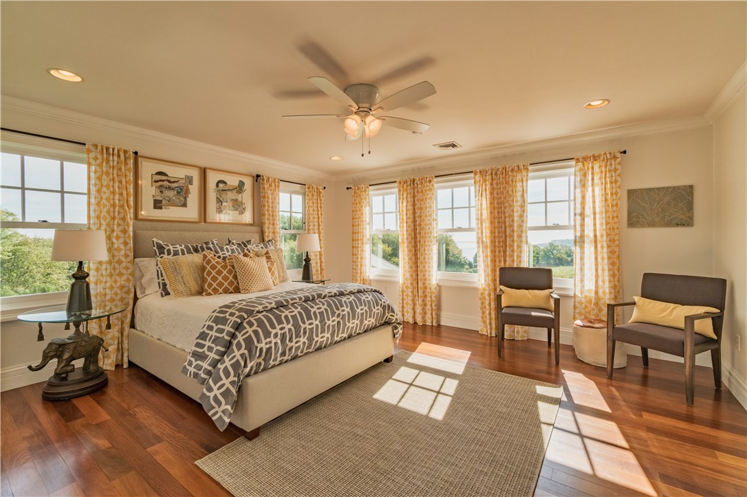 136 Eastover Road Portsmouth, RI 02871 - Photo 23 of 37 Gallery Image 23