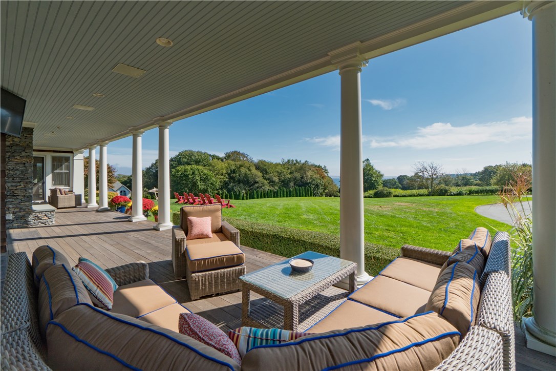 136 Eastover Road Portsmouth, RI 02871 - Photo 34 of 37 Gallery Image 34