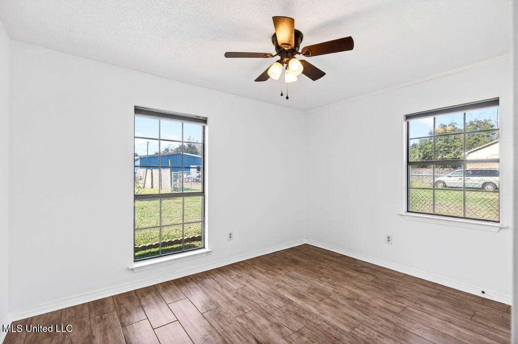 596 Tegarden Road Gulfport, MS 39507 - Photo 17 of 35 596TegardenRd-Front BR