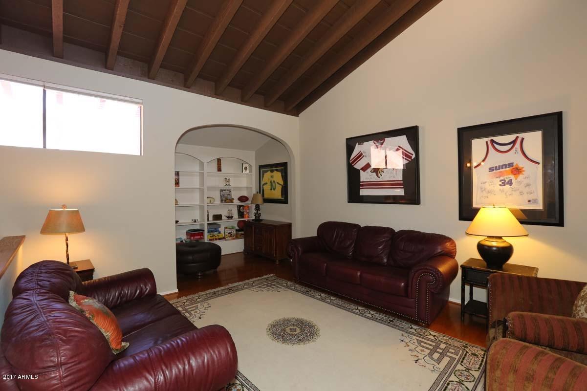 4438 East Camelback Road, Unit 153 Phoenix, AZ 85018 - Photo 29 of 37 Loft