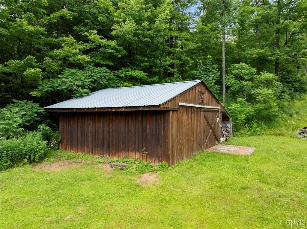 9255 Brown Road Hubbardsville, NY 13355 - Photo 11 of 44