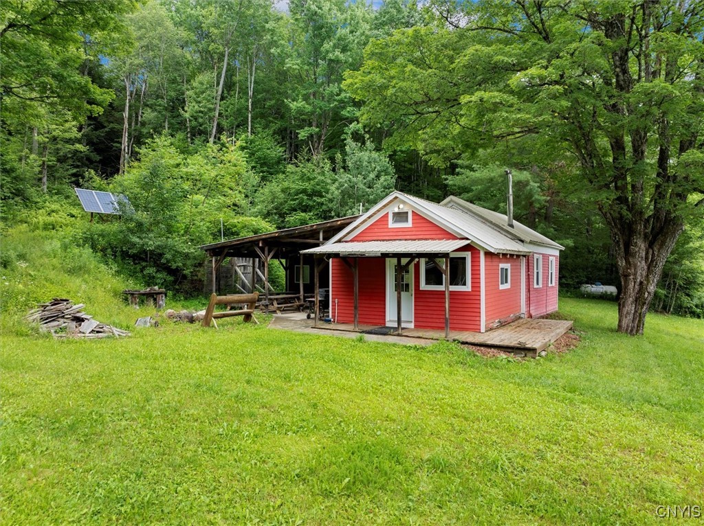 9255 Brown Road Hubbardsville, NY 13355 - Photo 3 of 44