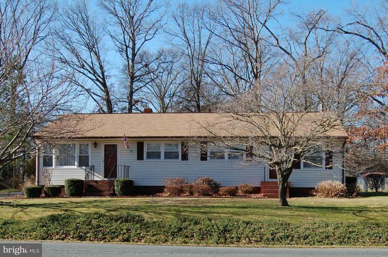 21 Pendleton Road Fredericksburg, VA 22405 - Photo 1 of 10 Exterior (Front)