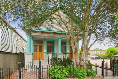 $749,000 | 3131-33 Dauphine Street, New Orleans, LA 70117