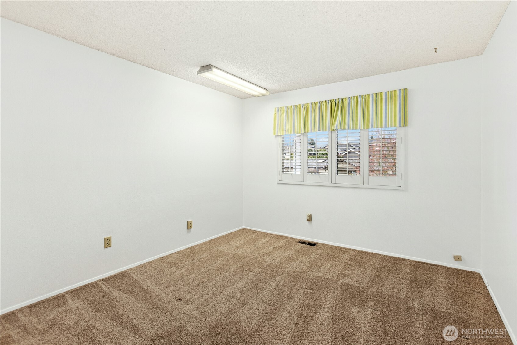 15716 Southeast 168th Street Renton, WA 98058 - Photo 25 of 34